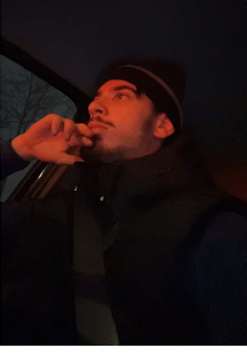 Mama t’inquiète : Émotions et promesses musicales