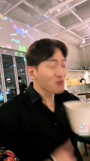 🇰🇷Brian(Seungwoo) Lee/🇹🇷Emre Demir | The coffee was too hot for me. See u next week my sister. 📸@jpbrinx | Instagram