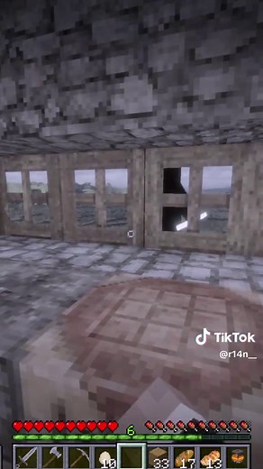 Exploring The Man From The Shadow Mod in Minecraft