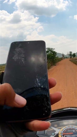 don't use phone while driving