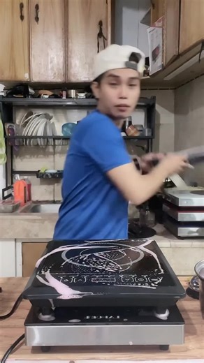 (Chef Natoy) Induction Cooker Touch Screen Multifunctional Smart the Circle Chargeable stove High Power 2200W Energy-Saving Induction Cooker220V Kitchen Appliances Kitchen Essential Cooker Electric Stove Multifunctional Cooker Electric Cooker BBQ HOTPOT