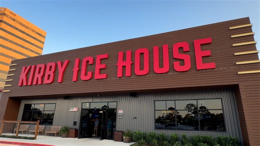 Kirby Ice House has opened a new location in the Heights, featuring a remarkably long bar. It stretches 146 feet. | Localish