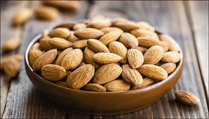 Almonds: The extraordinary health benefits of the nutty wonders! - Watch video