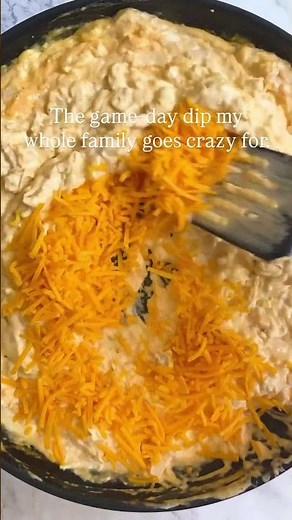 Buffalo Chicken Dip #buffalo #footballseason #dips