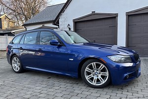 No Reserve: 2011 BMW 328i Sports Wagon M Sport 6-Speed