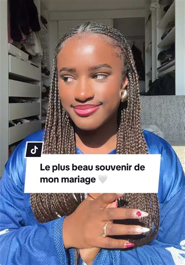 Souvenir éternel : fleurs de mariage séchées dans un cadre