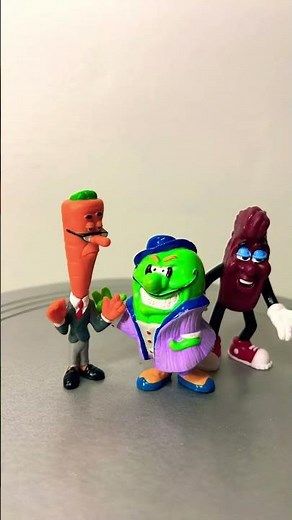 California raisins 1989 meet the raisins set #2.
