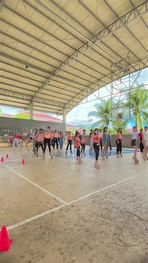 Mastering the Runway: Tips for Aspiring Models