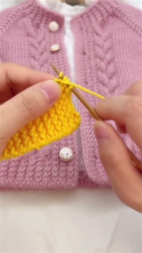 The knitting method of twisting the needle扭针的编织方法