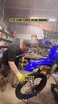Stop your forks from Binding! (Front wheel install) #dirtbikemaintenance #dirtbiketips