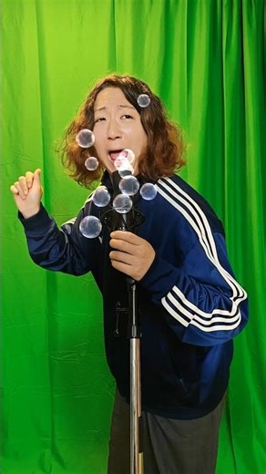 高瀬成が、やえがし制作の 『Bubble Mouth』エフェクト を使って撮ってみた🫧 口元の変化だけじゃなく、表情まで含めて妙にハマってる。見れば見るほどクセになる瞬間、コメントで教えて👇