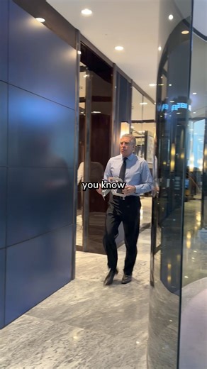 472K views · 7.5K reactions | How to sell private jets to billionaires | The Jet Business | Facebook