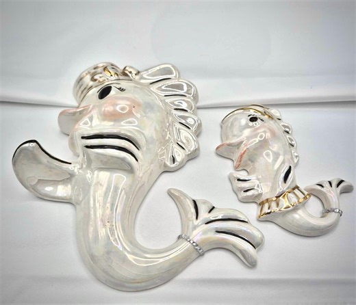 Vintage MCM Retro Dancing Fish Chalkware Wall Plaque Set - Pearl White Luster Mr & Mrs Anthropomorphic Pair in Cute Hats - Etsy