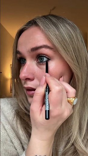 Kajal richtig auftragen: Die wichtigsten Tipps