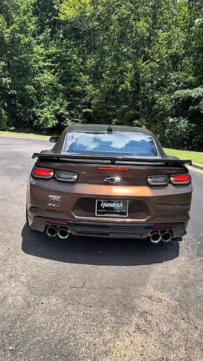 The Camaro ZL1 isn’t a car… it’s an anger management issue with a VIN number. Supercharged LT4, 650 horses, and a front end that looks like it’s permanently disappointed in you. This B-roll is nothing but pure cinematic disrespect — carbon bits, sharp lines, blower whine, and enough exhaust bark to scare off wildlife. And during the review, I might’ve “accidentally” touched 110 km/hr… you know… for educational research 😉📚. Don’t worry, it was on a closed course… allegedly. If you like your ree
