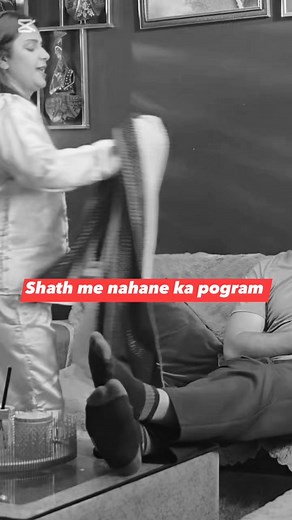 Pati patni ka shath me nahane ka program Facebook Facebook for Creators Gayathiri #fbreelsfypシ゚viralfbreelsfypシ゚viral #followersreelsfypシ゚viralシfypシ゚viralシalシ #hilightseveryonefollowers #reelsviralシfb #fbreelsfypシ゚ #tarejami #comedia #StarsEverywhere #SaudiArabiaRiyadh | Samim Nasim