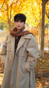 09.11.2025 9日限定情人杨洋更新抖音！ Yang Yang update douyin! 什么风把我吹到了秋天🍂 #杨洋 #YangYang Cr.杨洋抖音 ~ LY | 杨洋马来西亚首站 MY Yang Yang Malaysia Fans Club