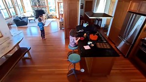 Watch Smart Focus Camera on Amazon Live