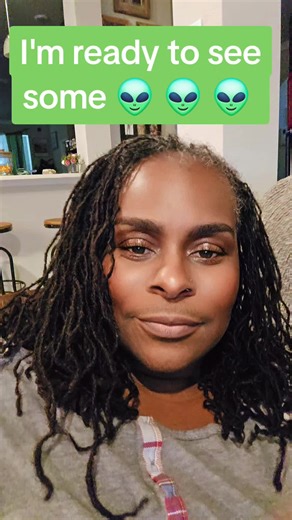 Im ready to see some Aliens. Where are they? #viralvideo #TIKTOK #fypシ #aliens