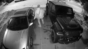 #CanYouHelp? #Alberta RCMP in #Okotoks seek assistance to identify male suspect in theft investigation. In the early morning hours of January 1 and January 2, 2026, a male suspect was checking vehicle door handles in the Crysal Shores and Drake Landing Loop areas. At some residences, he entered garages and stole various items. The suspect was dressed in all white and wore a cross-body purse and is believed to have been driving a new model Ford Explorer. Anyone with information is asked to call 3