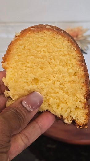 569K views · 3.1K reactions | My family loves this BOX CAKE mix POUND...