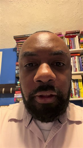 #rainyday #booktok #insidethespine #reading #books