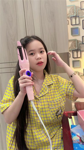 Máy uốn tóc c2 Miên Ngọc: xu hướng thời trang tóc TikTok 2026