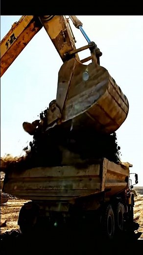 Massive Excavator Power: Earthmoving at an Epic Scale! 🏗️