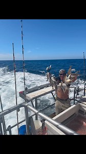 Mystery Stringer! #fishing #fishtok #destinflorida #florida #bassproshops #deepseafishing #grunt #gruntfishing destinFloridadeepSeaFishing.com @topfans AJ's Seafood & Oyster Bar Highlight ⊕ | American Spirit Party Boat