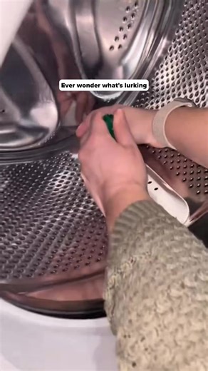 You can’t see it, but your washer could be hiding dangerous bacteria, mold, and buildup that transfer onto your clothes and into the air you breathe. To solve similar problems in space, NASA developed powerful enzyme technology that breaks down organic grime at a microscopic level. Now, that same breakthrough is packed into Uproot Washing Machine Cleaner Tabs. It’s not just about clean laundry, it’s about protecting your lungs, your skin, and your health. Clean your machine with NASA-inspired en