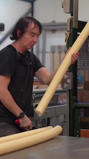 St Eval offers a unique range of scented candles, all handmade on a traditional farm in Cornwall. #CandleMakers #Cornwall #Handmade #Sustainable | Country Living Magazine