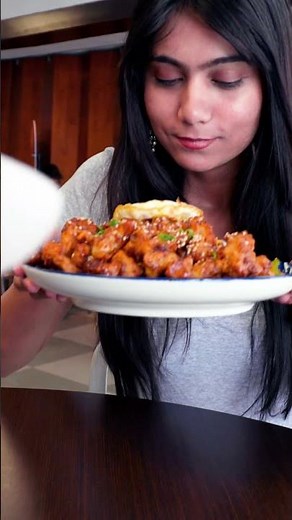 Curious about the food options at Lakehead University? 🍽️ | Campus Food Tour