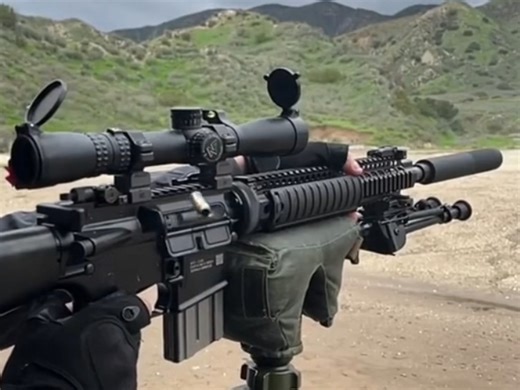 实弹射击！Mk 12特别用途步枪：5.56口径中的远程精准专家