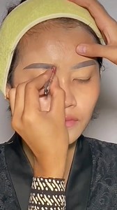 67K views · 877 reactions | Tutorial makeup pengantin adat mata monolid #tutorialmakeup #makeupakad #makeuppengantin #makeuppengantinadat #makeupsoft #makeupnatural #makeupglowing #makeupglamour #makeupflawless #makeupawet #makeuptahanlama #makeuplamaran #makeupengangement #makeupnaturalsoft | Tutorial Makeup | Facebook