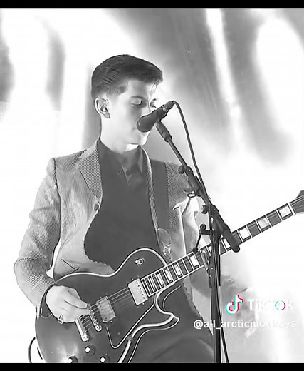 Arctic Monkeys Glastonbury Festival 2013 Dancing Shoes Performance