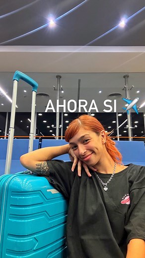 luli bertelotti | yending a australia para embarcar a trabajar y vivir en un crucero con destinos increíbles 😍 toy felizz después de algunos inconvenientes... | Instagram