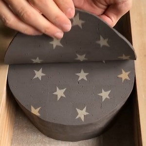 418K views · 2.3K reactions | These pottery designs are completely and totally mesmerizing For more: https://www.instagram.com/tomoro.m/ #diplyoriginals | Crafty | Facebook