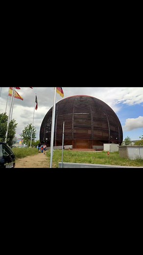 Explorando el CERN: Mi Aventura de Julio