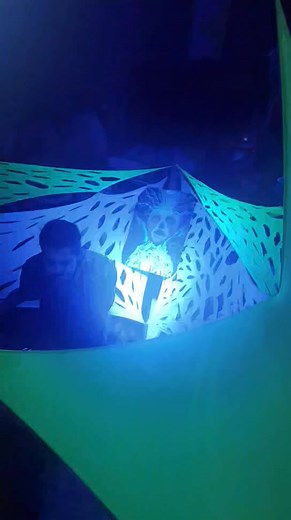 Ya tronandola #DrAlien en uno de los 2 escenarios del rave urbano de hoy Urban Rave: Happy Birthday Alien Pro 👽👽👽🔥🔥🔥 Vengan, va a eatar buenisimo! | Guatemayan Cosmic Crew