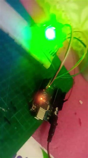 making a Arduino uno LED chaser😃😃