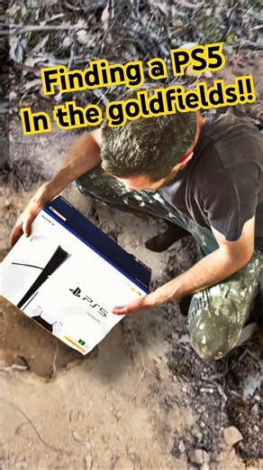 Gold Hunter finds PlayStation #metaldetecting #adventure