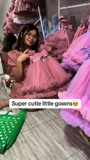 Super cutie little gowns❤️😍#onlinebusiness #fypシ゚viral #liveselling #Princessboutique #christening #babylove #princessgown #babygirl #1stbirthday #BestOfTikTokPH #flowergirl #7thbirthdayparty #princess #fyp #gown #smallbusiness #1stbirthdaytheme #packingorders