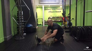 Mobility moves to help tight hamstrings: Foam rolling