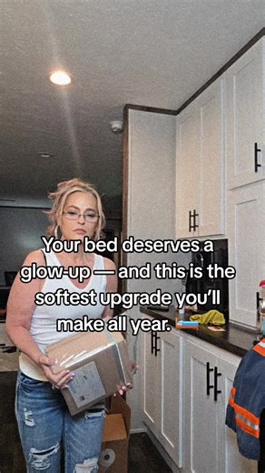 Upgrade Your Bedroom with 4-Piece Microfiber Sheet Set