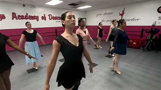 Ballet instructor helps women rediscover their love of dancing with adult classes - WSVN 7News | Miami News, Weather, Sports | Fort Lauderdale
