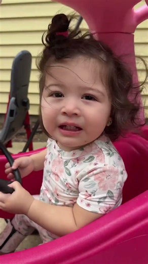 早安 胖老师被牛仔靴封印&参加派对&新的🐥皮肤出现 看胖老师真的好治愈🥺#朱丽叶和吉安娜 \\from：Andrea.arzola