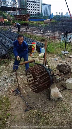 Are You Aware of These Safety Hazards When Operating a Homemade Steel Bar Hoop Bender