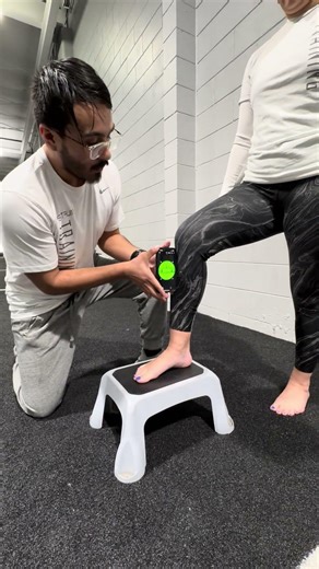 How to Measure Ankle Dorsiflexion using a Inclinometer App on Your Phone