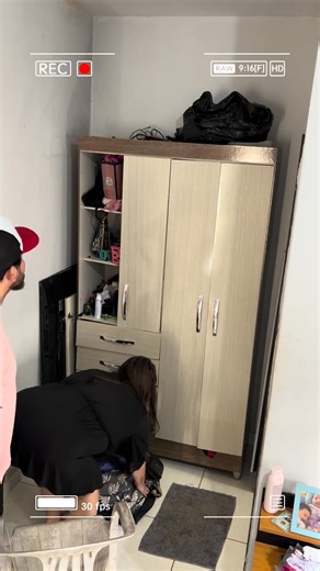 59K views · 378 reactions | 92I asked the neighbor to help my wife while I was away. They said it was just fixing the sink... Funny how the bed ended up squeaking too #viralvideo #humor #drama #video #telenovelas | Kris loto | Facebook