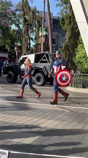 Avengers Campus Captain Marvel & Captain America wave as they arrive - Disney CA Adventure 5/24/26